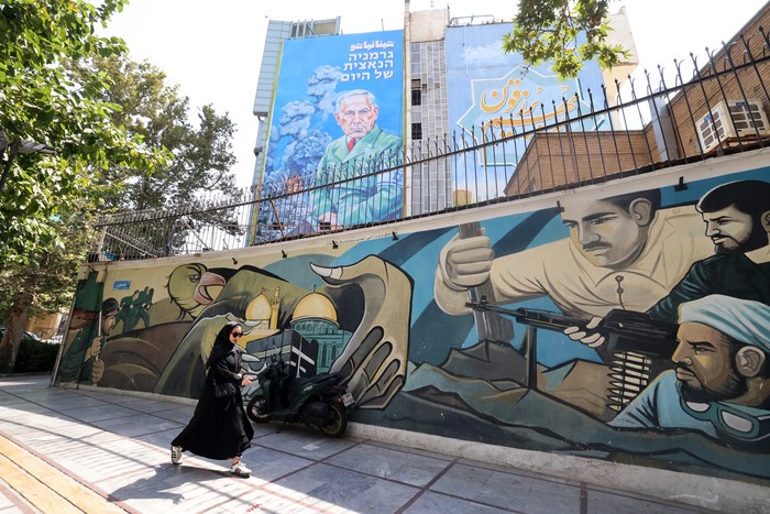 Plaza Palestina, el 11 de agosto, en el centro de Teherán. · Foto: Atta Kenare, AFP Plaza Palestina, el 11 de agosto, en el centro de Teherán. · Foto: Atta Kenare, AFP