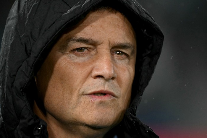 Diego Aguirre, el 19 de agosto, durante el partido ante Racing, en el estadio Juan Domingo Perón en Buenos Aires. · Foto: Luis Robayo, AFP Diego Aguirre, el 19 de agosto, durante el partido ante Racing, en el estadio Juan Domingo Perón en Buenos Aires. · Foto: Luis Robayo, AFP