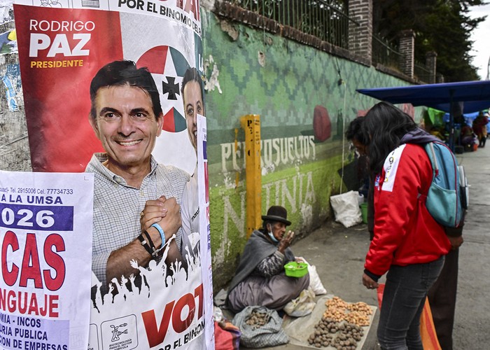 Publicidad electoral en La Paz. · Foto: Martín Bernetti, AFP Publicidad electoral en La Paz. · Foto: Martín Bernetti, AFP