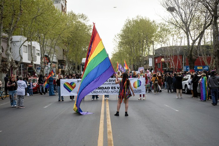 Marcha de la Diversidad en Colonia del Sacramento (archivo, setiembre de 2023). · Foto: Ignacio Dotti Marcha de la Diversidad en Colonia del Sacramento (archivo, setiembre de 2023). · Foto: Ignacio Dotti