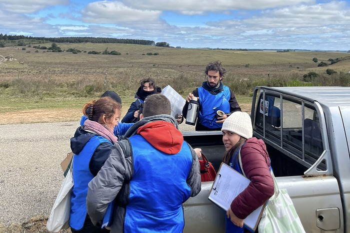 Equipo que realizó la encuesta en Arévalo. · Foto: Difusión Equipo que realizó la encuesta en Arévalo. · Foto: Difusión