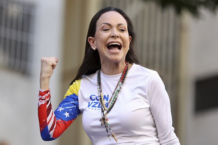 María Corina Machado durante una protesta en Caracas, el 9 de enero de 2025. · Foto: Pedro Mattey, AFP María Corina Machado durante una protesta en Caracas, el 9 de enero de 2025. · Foto: Pedro Mattey, AFP
